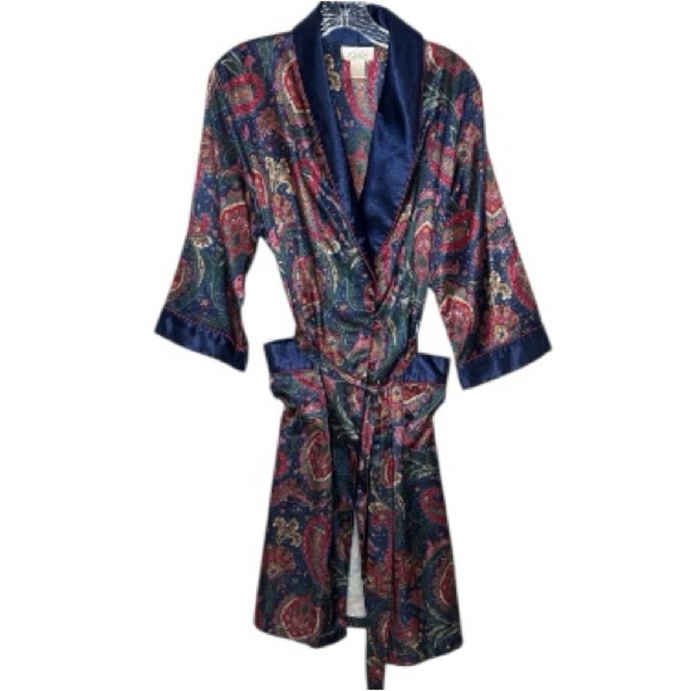 Cachet Vintage Paisley Satin Robe. Size XSmall.
